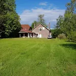 Chez Grand Maman Ferienhaus *