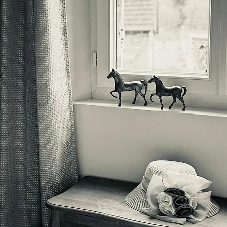 Chez Grand Maman