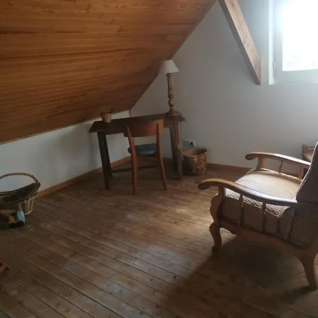 Chez Grand Maman Holiday home Coucy-le-Chateau-Auffrique