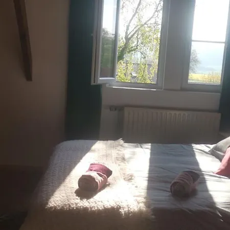 Casa de Férias Chez Grand Maman Coucy-le-Château-Auffrique