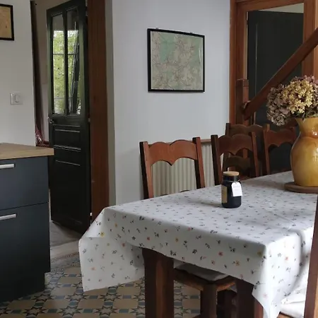 Chez Grand Maman Casa de Férias Coucy-le-Château-Auffrique